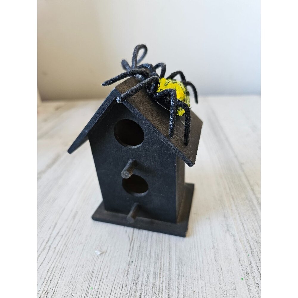 Wooden Halloween birdhouse spider hanging ornament tree glitter sparkle‎ green